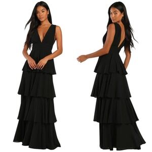 NWOT Lulus Amazing Evening Black Tiered Maxi Gown Dress Size M
